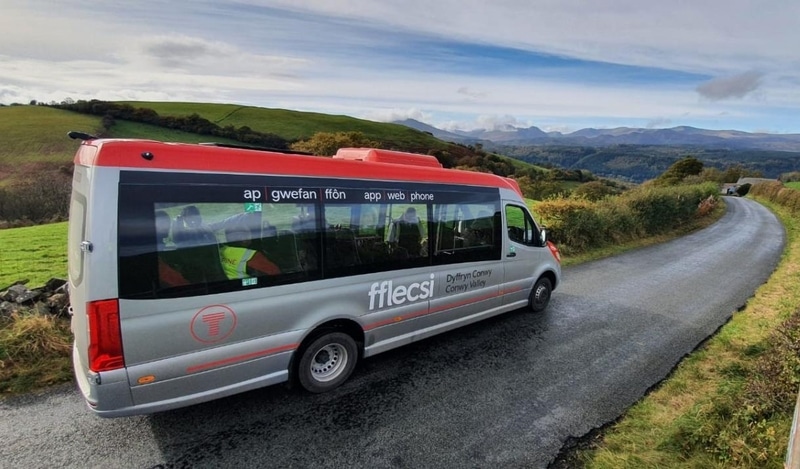 624748be9be32bb2b21c647f_fflecsi-transport-for-wales-via-p-800